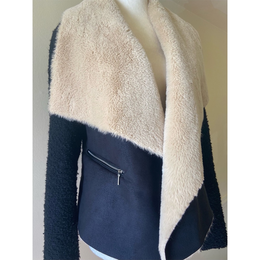 Black Blue Rain Sweater/Jacket